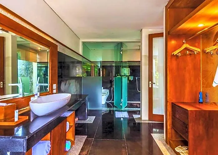 Luxury 3 Bedroom Private Pool Jimbaran Ne07a ホテル
